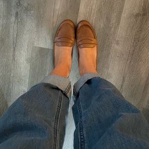 Crown vintage women’s loafers size 9 brown